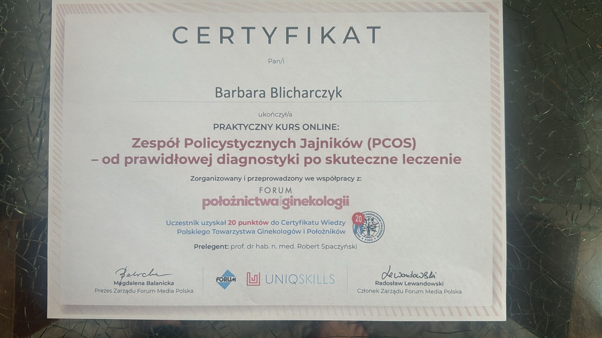 Zespół Policystycznych Jajników (PCOS)